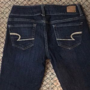Women’s AMERICAN EAGLE Dark Wash Stretch jeans